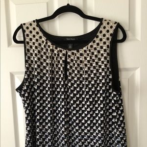 White House a Black Market Blouse